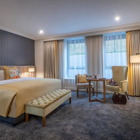 Castletroy Park Hotel Suites Limerick Junction Exteriör bild